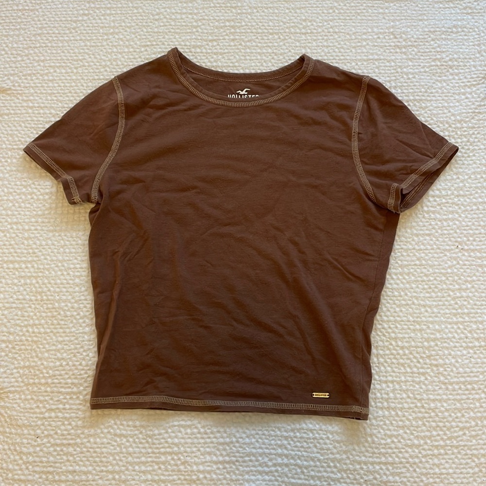 Holister, small, brown baby tee